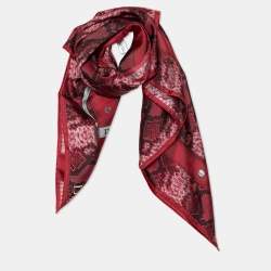 Pre Owned وشاح كريستيان ديور حرير نقشة ثعبان عنابي 