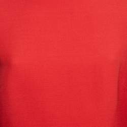 مملوكة مسبقًا فستان كريستيان ديور قصير لون أحمر من صوف بطراز كاب مقاس كبير