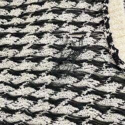 Pre Owned معطف كريستيان ديور بنمط هوندستوث مقاس 34 أبيض/أسود