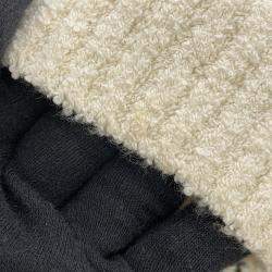 Pre Owned معطف كريستيان ديور بنمط هوندستوث مقاس 34 أبيض/أسود