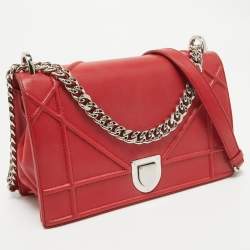 مملوكة مسبقًا Dior Red Leather Medium Diorama Flap Shoulder Bag