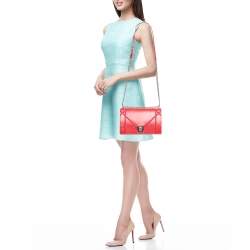 مملوكة مسبقًا Dior Red Leather Medium Diorama Flap Shoulder Bag