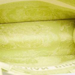 Pre Owned Dior Green/White Embroidered Canvas Medium Toile De Jouy Book Tote