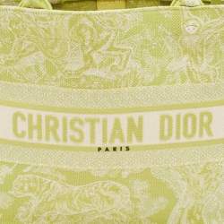 Pre Owned Dior Green/White Embroidered Canvas Medium Toile De Jouy Book Tote