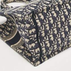 Pre Owned Dior Navy Blue Oblique Embroidered Canvas Medium Book Tote