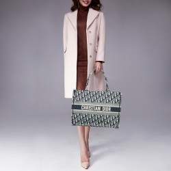 Pre Owned Dior Navy Blue Oblique Embroidered Canvas Medium Book Tote