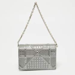 Pre Owned Dior Silver Cannage Patent Leather Baby Diorama Chain Bag