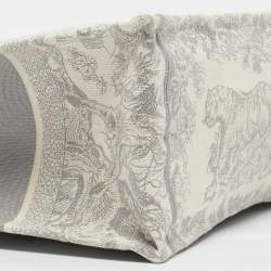 Dior Grey/White Embroidered Toile de Jouy Canvas Medium Book Tote 