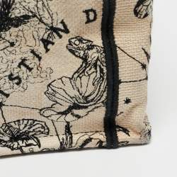 Pre Owned Dior Cream/Black Zodiac Embroidered Canvas Medium Book Tote 