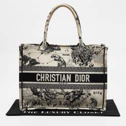 Pre Owned Dior Cream/Black Zodiac Embroidered Canvas Medium Book Tote 