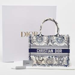 Pre Owned Dior White/Blue Embroidered Toile De Jouy Soleil Canvas Medium Book Tote 
