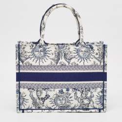 Pre Owned Dior White/Blue Embroidered Toile De Jouy Soleil Canvas Medium Book Tote 