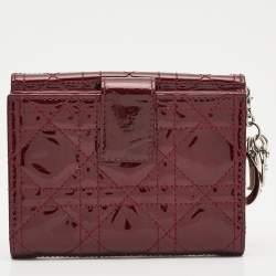 مملوكة مسبقًا Dior Burgundy Cannage Patent Leather Lady Dior French Wallet