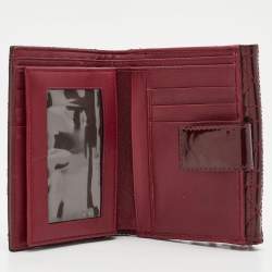 مملوكة مسبقًا Dior Burgundy Cannage Patent Leather Lady Dior French Wallet