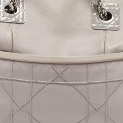 مملوك�ة مسبقًا Dior Grey Cannage Leather Granville Chain Link Tote