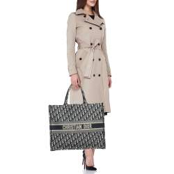 Dior Navy Blue Oblique Embroidered Canvas Large Book Tote