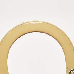 مملوكة مسبقًا Dior Cream Cannage Patent Leather Medium Lady Dior Tote