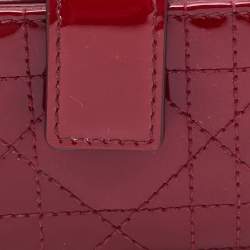 Pre Owned Dior Red Cannage Patent Leather Lady Dior 5 Gusset Card Holder