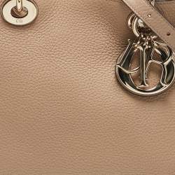 Pre Owned Dior Beige Leather Medium Diorissimo Shopper Tote