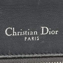 Pre Owned Dior Silver Microcannage Patent Leather Medium Diorama Shoulder Bag