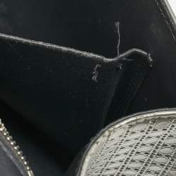 Pre Owned Dior Silver Microcannage Patent Leather Medium Diorama Shoulder Bag