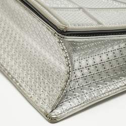 Pre Owned Dior Silver Microcannage Patent Leather Medium Diorama Shoulder Bag