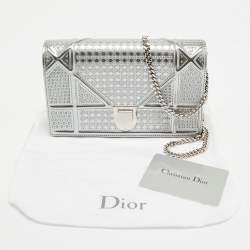 Pre Owned Dior Silver Microcannage Patent Leather Diorama Wallet on Chain