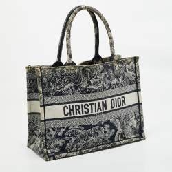 Pre Owned Dior Blue/Beige Embroidered Toile de Jouy Canvas Medium Book Tote 