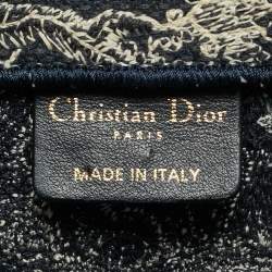 Pre Owned Dior Blue/Beige Embroidered Toile de Jouy Canvas Medium Book Tote 