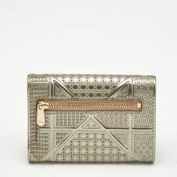 Pre Owned Dior Gold Micro Cannage Patent Leather Diorama Trifold Wallet