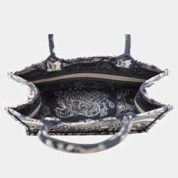 Pre Owned Dior Embroidered Medium Book Tote Bag