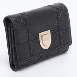 Pre Owned Dior Black Leather Diorama Trifold Wallet