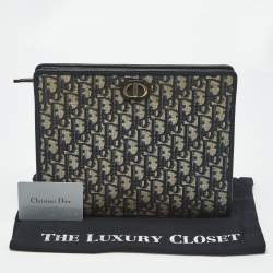 Pre Owned Dior Navy Blue Oblique Canvas 30 Montaigne Pouch