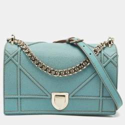Pre Owned Dior Light Blue Leather Medium Diorama Shoulder Bag