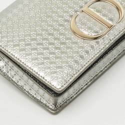 Pre Owned Dior Silver Microcannage Patent Leather 2 in 1 30 Montaigne Pouch