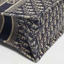 Pre Owned Dior Navy Blue Oblique Embroidered Canvas Small Book Tote 