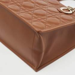 Pre Owned Dior Brown Macrocannage Leather Medium Book Tote
