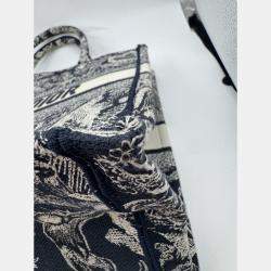 Pre Owned Dior Embroidered Medium Book Tote Bag
