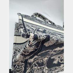 Pre Owned Dior Embroidered Medium Book Tote Bag