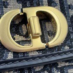 Pre Owned Dior oblique 30 montaigne avenue bag small