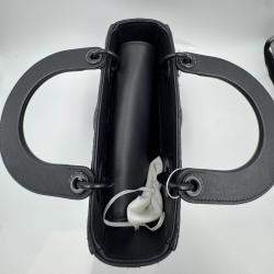 Pre Owned حقيبة يد توتس ديور ليدي ديور صغيرة جلد مطفي أسود بالكامل كاناج سوداء