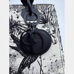 Pre Owned حقيبة ديور ليدي ديور سوداء محدودة بإضافات خرز