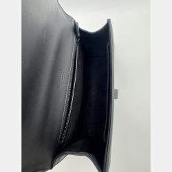 مملوكة مسبقًا Dior black matte Leather studed Medium Diorama Flap Shoulder Bag