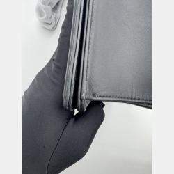 مملوكة مسبقًا Dior black matte Leather studed Medium Diorama Flap Shoulder Bag