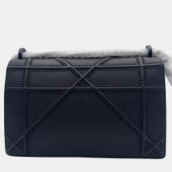 مملوكة مسبقًا Dior black matte Leather studed Medium Diorama Flap Shoulder Bag