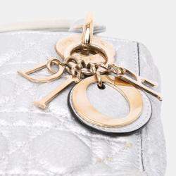 Pre Owned حقيبة ديور ليدي ديور كاناج صغيرة ميتاليك جلد عجل محبب فضي