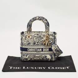 Pre Owned Dior Navy Blue/White Embroidered Canvas Medium Toile de Jouy Lady D-Lite Tote