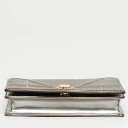 Pre Owned Dior Silver Microcannage Patent Leather Diorama Wallet on Chain