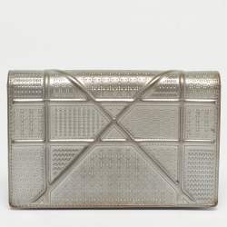 Pre Owned Dior Silver Microcannage Patent Leather Diorama Wallet on Chain