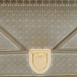 Pre Owned Dior Silver Microcannage Patent Leather Diorama Wallet on Chain